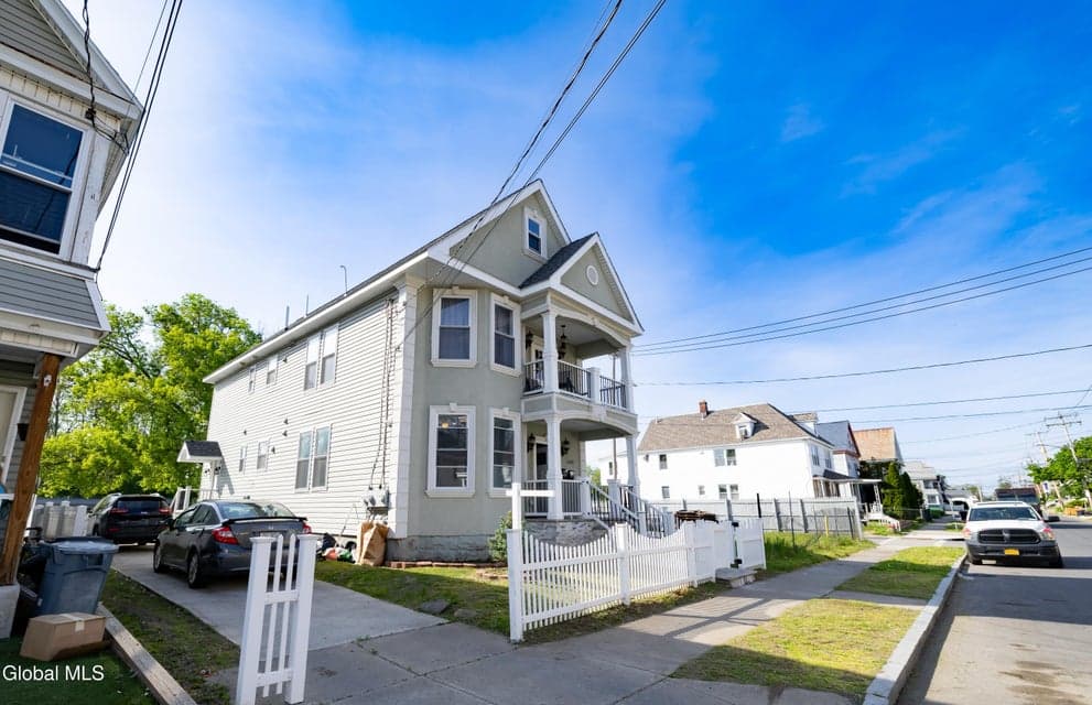 1643 Foster Avenue, Schenectady, NY, photo 2