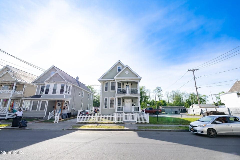1643 Foster Avenue, Schenectady, NY, photo 3