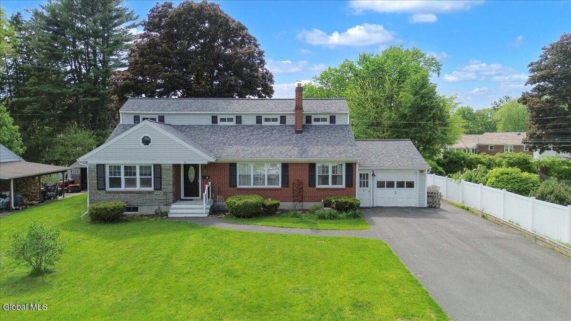 7 Silversmith Lane, Rotterdam, NY, photo 2