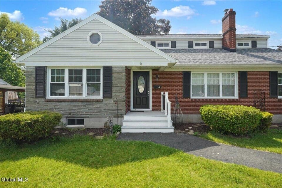 7 Silversmith Lane, Rotterdam, NY, photo 5