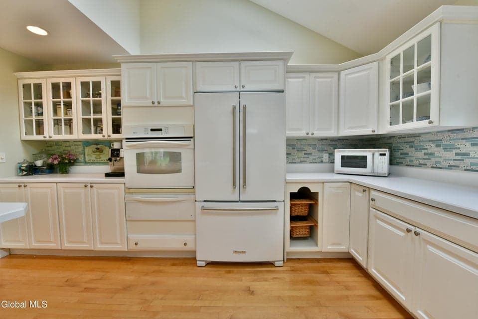 12 Tracey Court, Troy, NY, photo 5