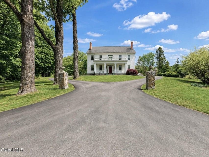 42 Schumann Road, Sand Lake, NY