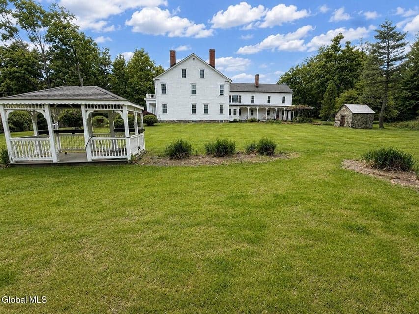 42 Schumann Road, Sand Lake, NY, photo 4