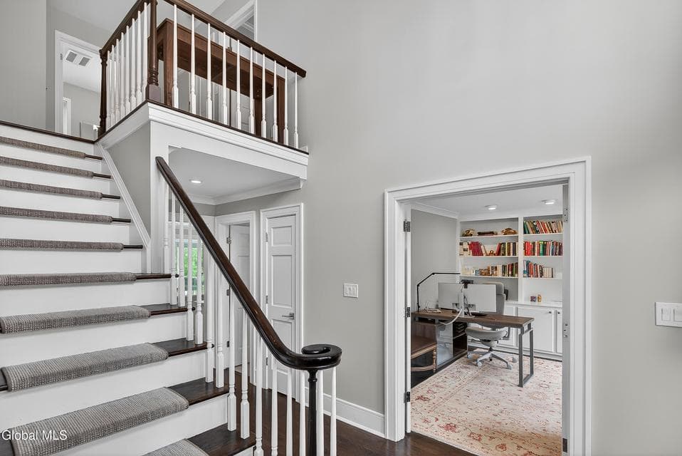 9 Owasco Court, Niskayuna, NY, photo 5
