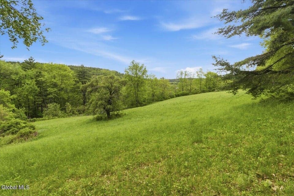 266 Fox Hollow Road, Grafton, NY, photo 4