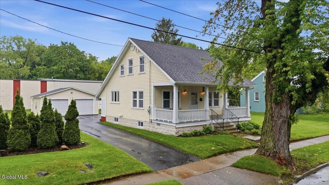 111 Platt Street, Glens Falls, NY, photo 1
