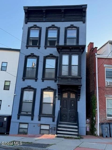 5 Cypress Street, Troy, NY