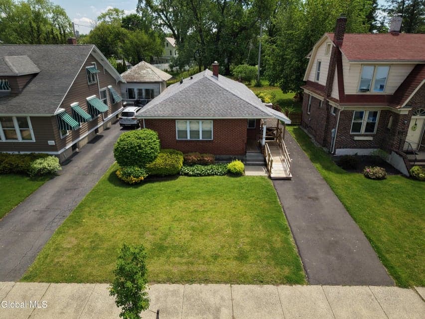 19 Marwill Street, Albany, NY, photo 2