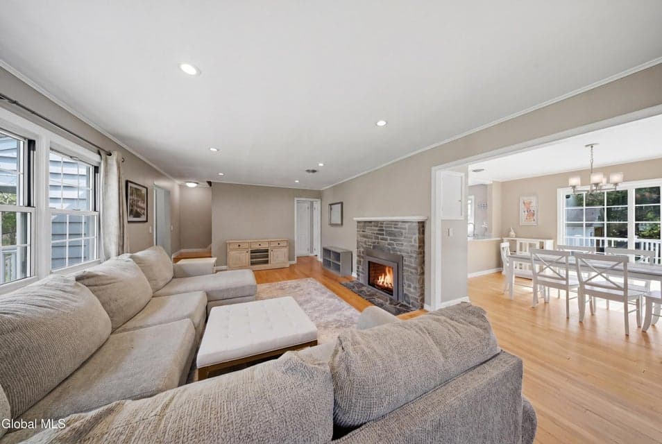 87 Murray Avenue, Bethlehem, NY, photo 5