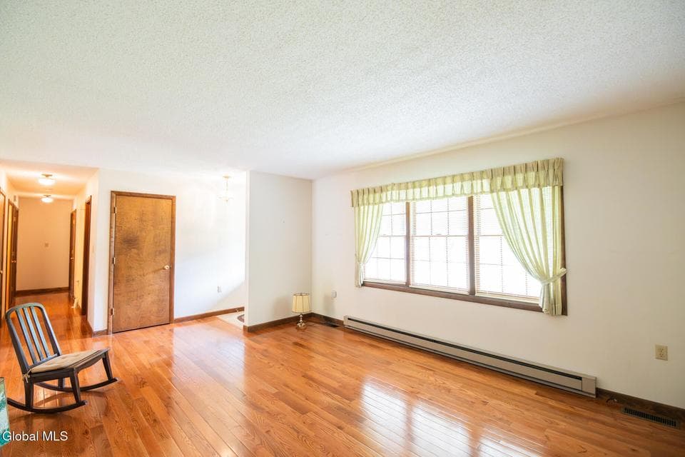 21 Helen Drive, Queensbury, NY, photo 3