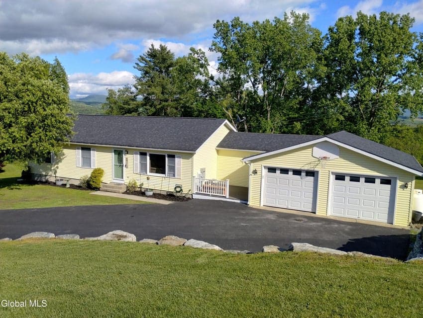 594 Wilson Hill Road, Hoosick Falls, NY, photo 1