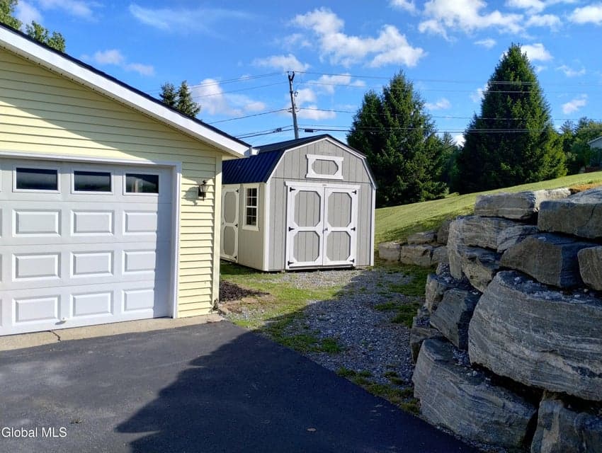 594 Wilson Hill Road, Hoosick Falls, NY, photo 2