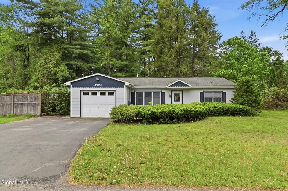 3403 Gari Lane, Guilderland, NY, photo 1
