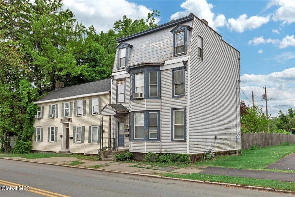 715 2nd Avenue, Troy, NY, photo 1