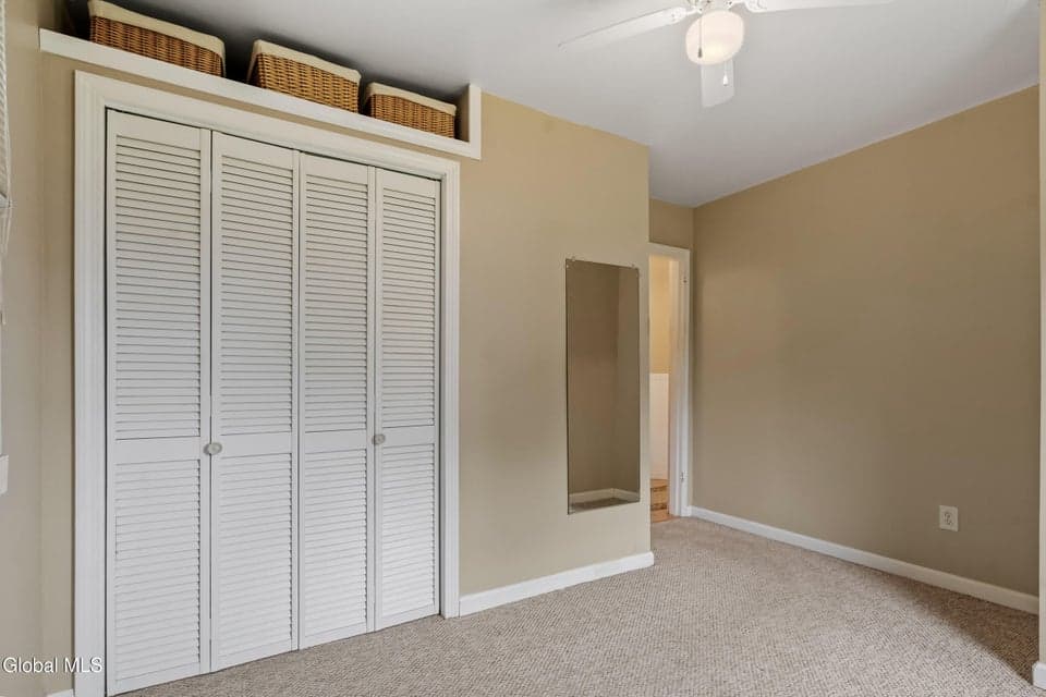 5 Mary Hadge Drive, Colonie, NY, photo 4