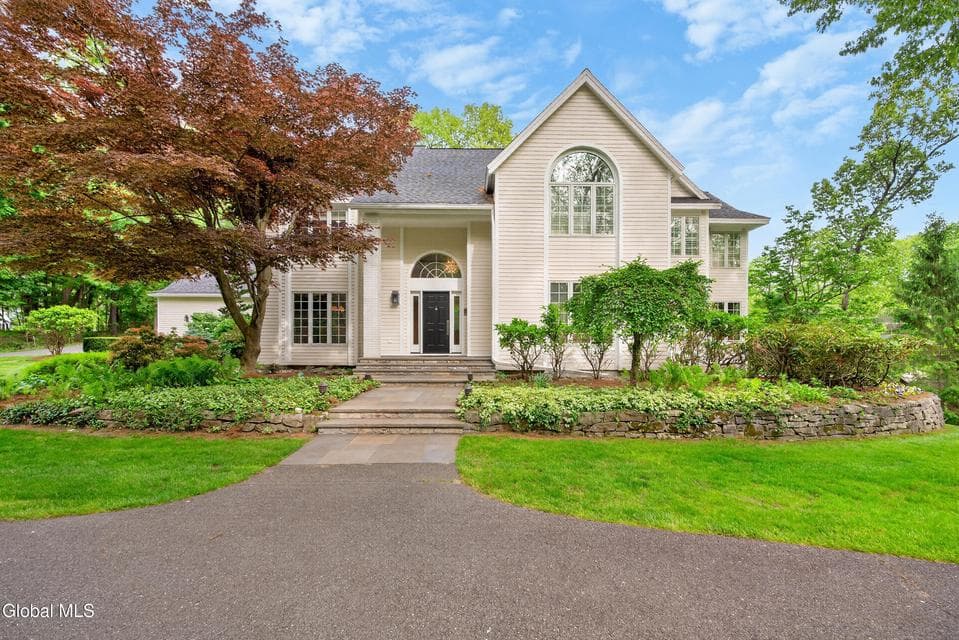 36A Hills Road, Colonie, NY, photo 1