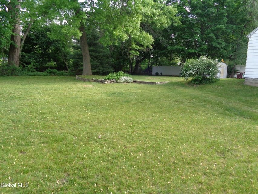2145 Robinwood Avenue, Rotterdam, NY, photo 5