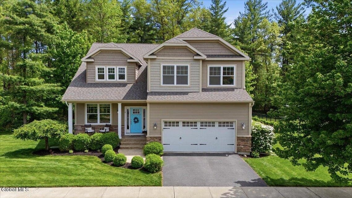 4 Annie Drive, Saratoga Springs, NY