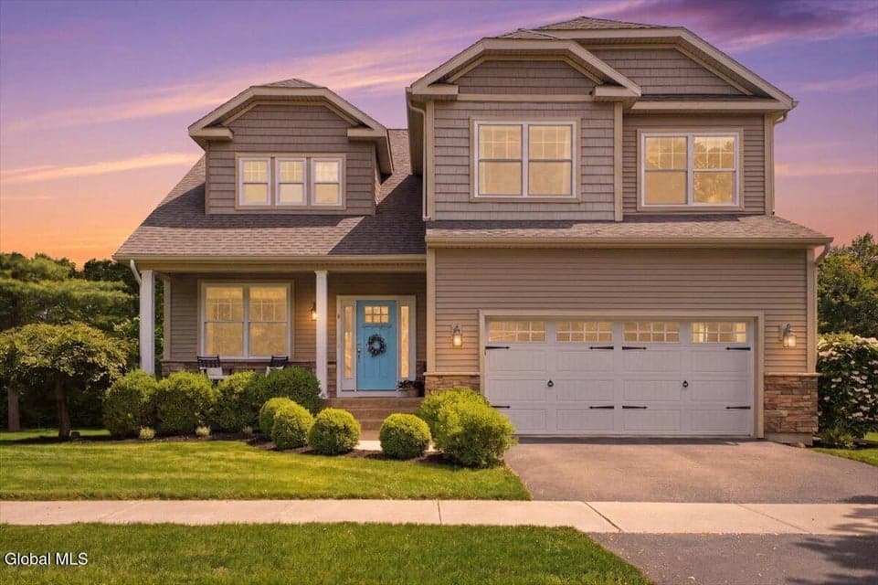 4 Annie Drive, Saratoga Springs, NY, photo 3