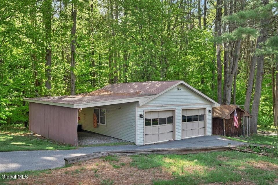 152 Longvue Lane, Northville, NY, photo 4