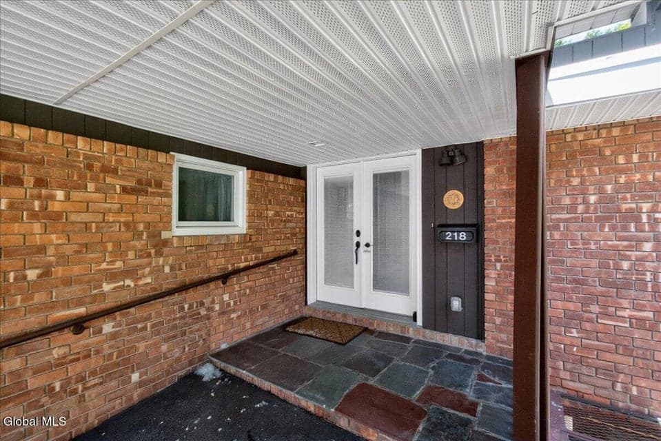 218 Ormond Street, Albany, NY, photo 3