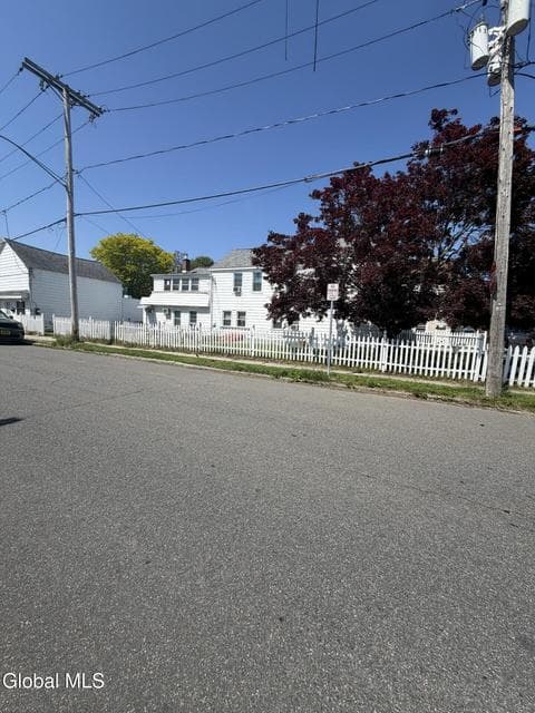 602 23rd Street, Watervliet, NY, photo 3
