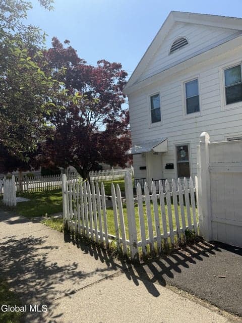 602 23rd Street, Watervliet, NY, photo 2