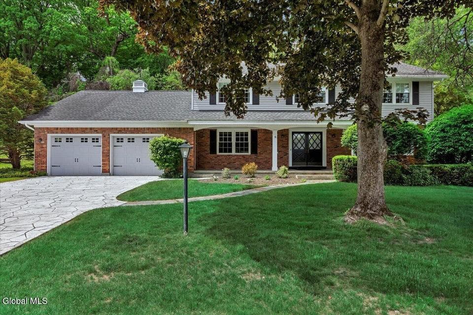 8 Upper Ball Court, Menands, NY, photo 1