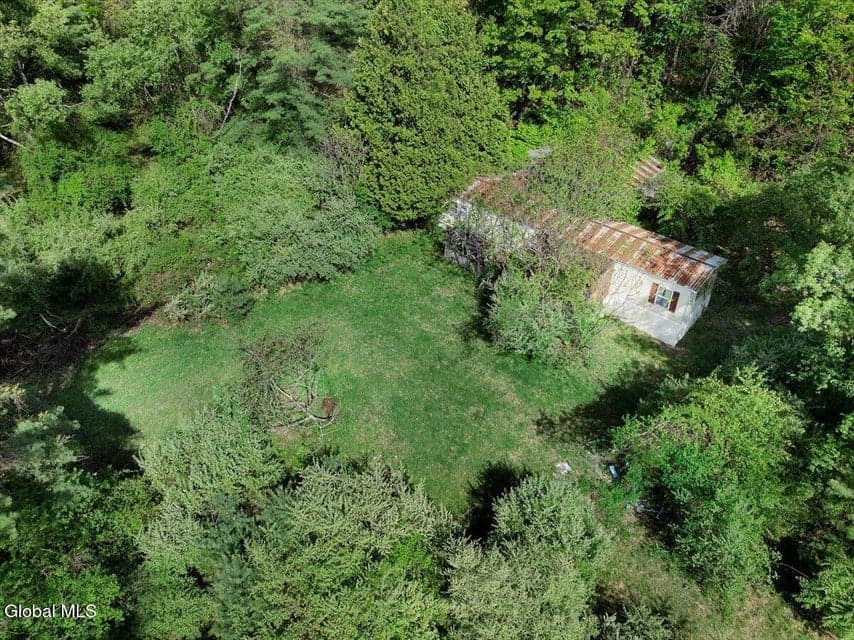 102 Barney Road, Middle Grove, NY, photo 2