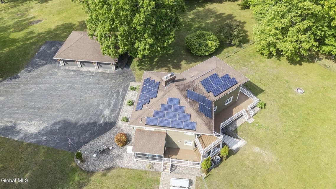 31 Skyline Drive, Schaghticoke, NY, photo 4