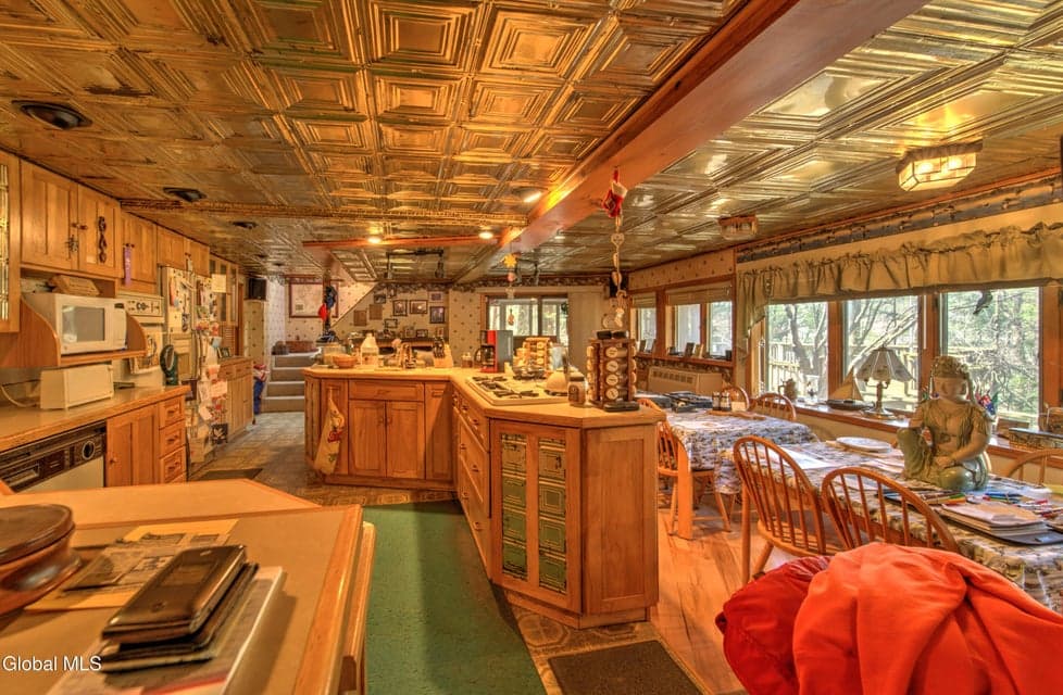 279 Proper Road, Gloversville, NY, photo 5