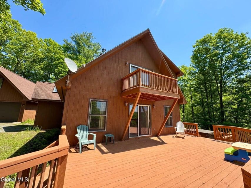 17 Ridgecrest Way, Whitehall, NY, photo 2