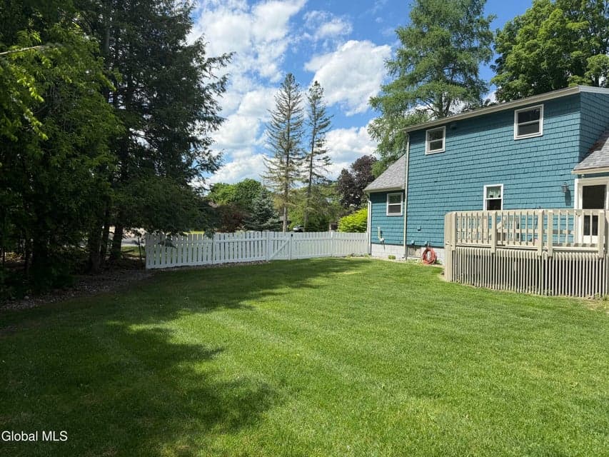 4 Lynnfield Drive, Queensbury, NY, photo 3