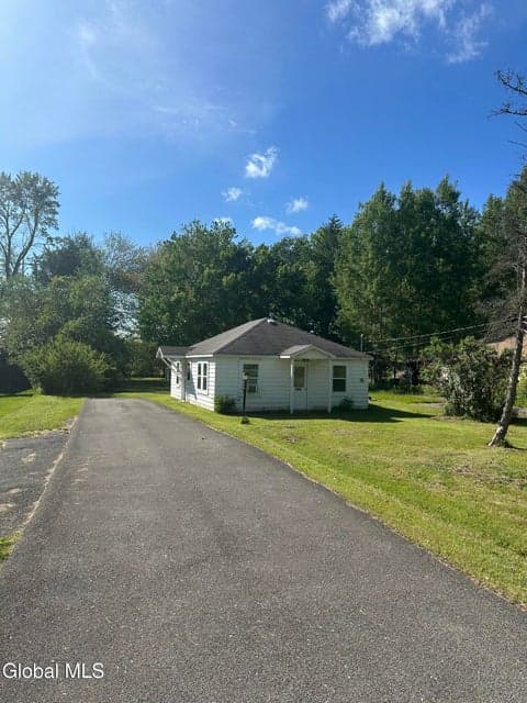 6963 Fuller Station Road, Schenectady, NY