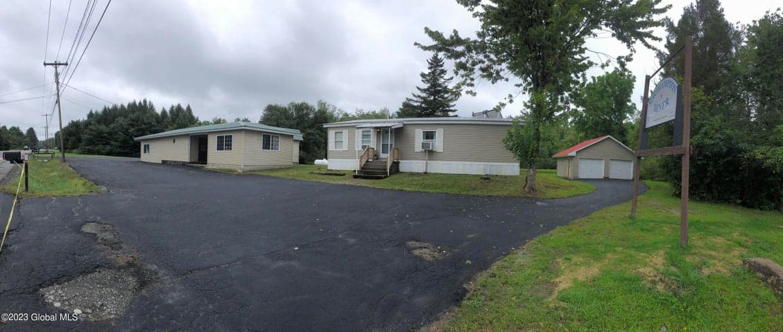 1205 State HWY 30, Mayfield, NY, photo 1