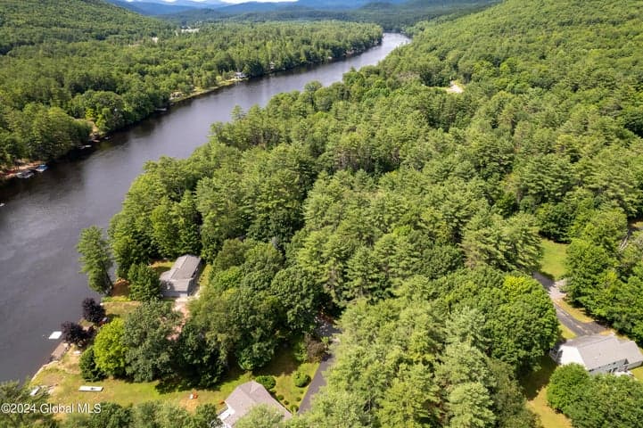 L20 White Birch Drive, Lake Luzerne, NY, photo 5