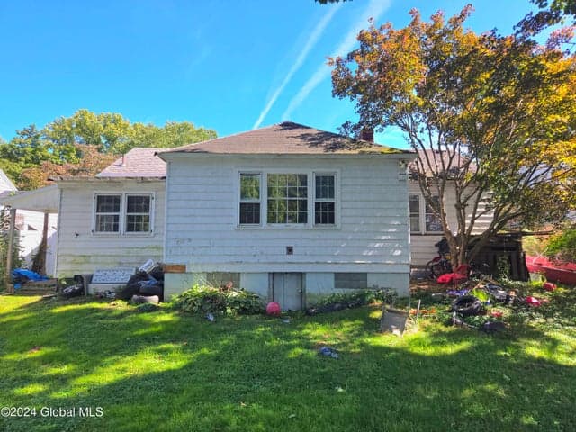 897 8th Avenue, Troy, NY, photo 3