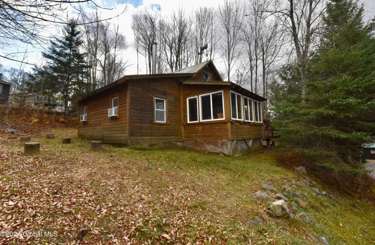 2 Mountain Street, Greenfield, NY, photo 1