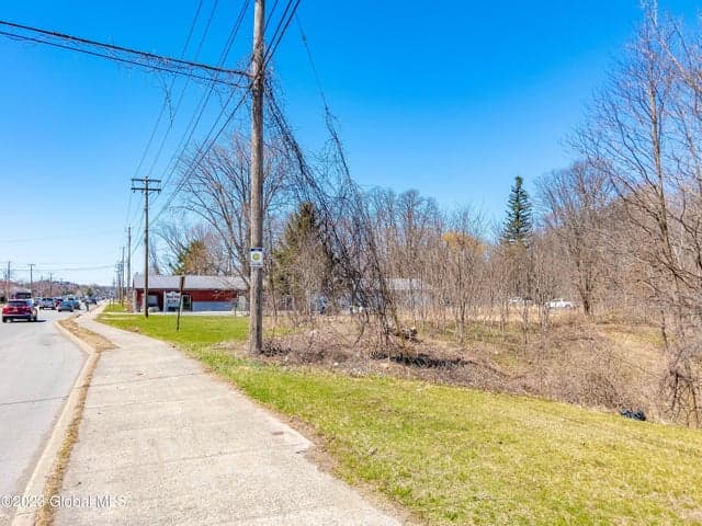 957 Troy-Schenectady Road, Latham, NY, photo 5
