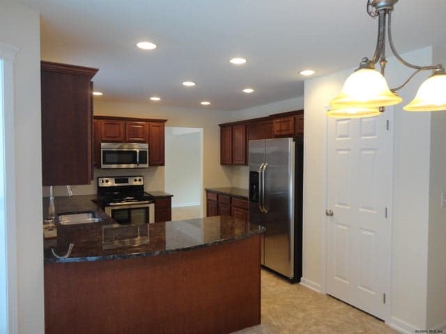 2 Farm View Drive, Schodack, NY, photo 2
