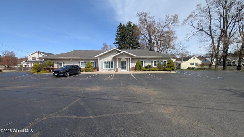 27 West Sand Lake Road, North Greenbush, NY, photo 1
