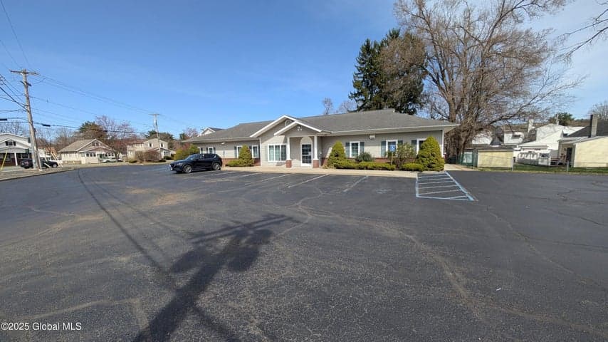 27 West Sand Lake Road, North Greenbush, NY, photo 2