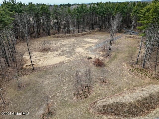 4 Margies Way, Stillwater, NY, photo 2