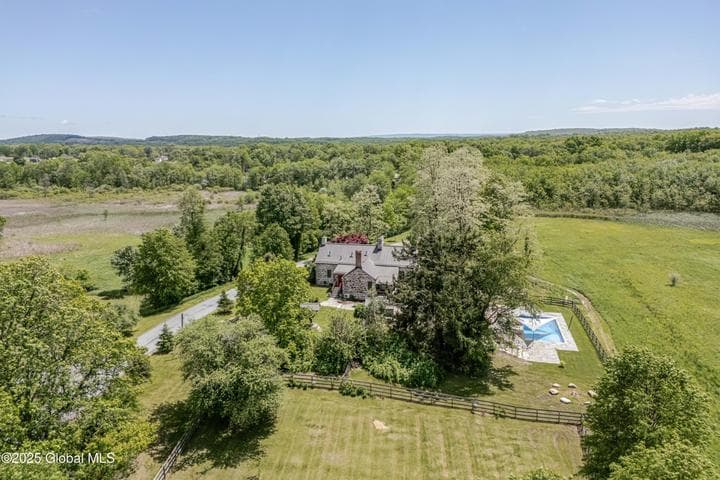 26 Roberson Avenue, Crawford, NY, photo 2