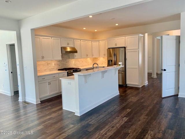 36 Windrow Way, Halfmoon, NY, photo 3