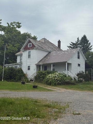 1096 Wicker Street, Ticonderoga, NY, photo 4