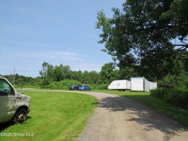 614 N Bush Road, Johnstown, NY, photo 3