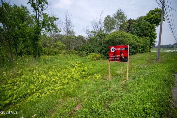 720 NY-67, Malta, NY, photo 5