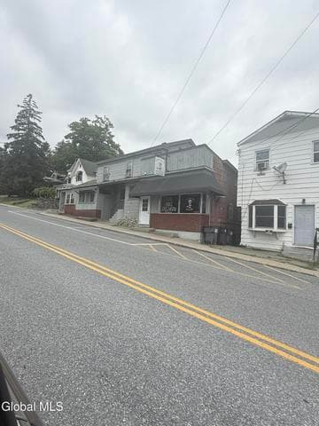 59 Montcalm Street, Ticonderoga, NY, photo 3