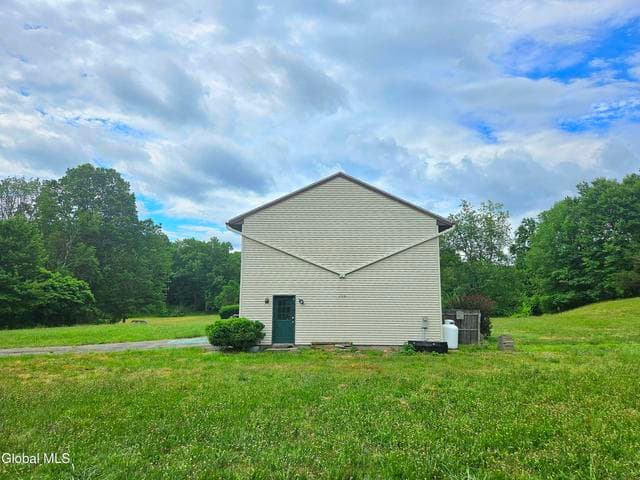 16 Theresa Lane, Voorheesville, NY, photo 4